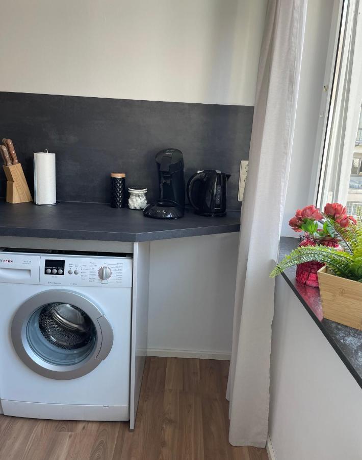 Cityapartments Schanze 17 Im Zentrum Von Friedrichshafen Luaran gambar