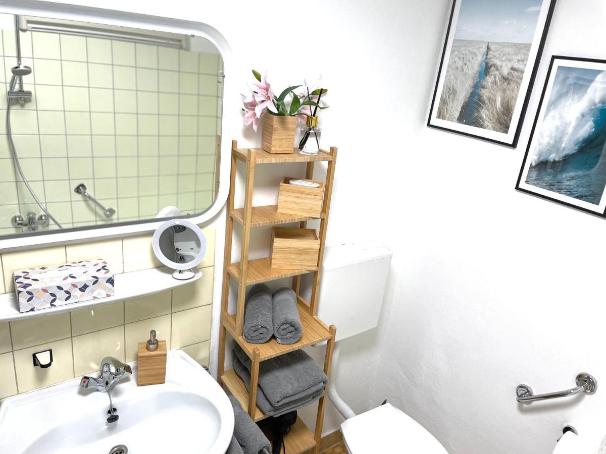 Cityapartments Schanze 17 Im Zentrum Von Friedrichshafen Luaran gambar
